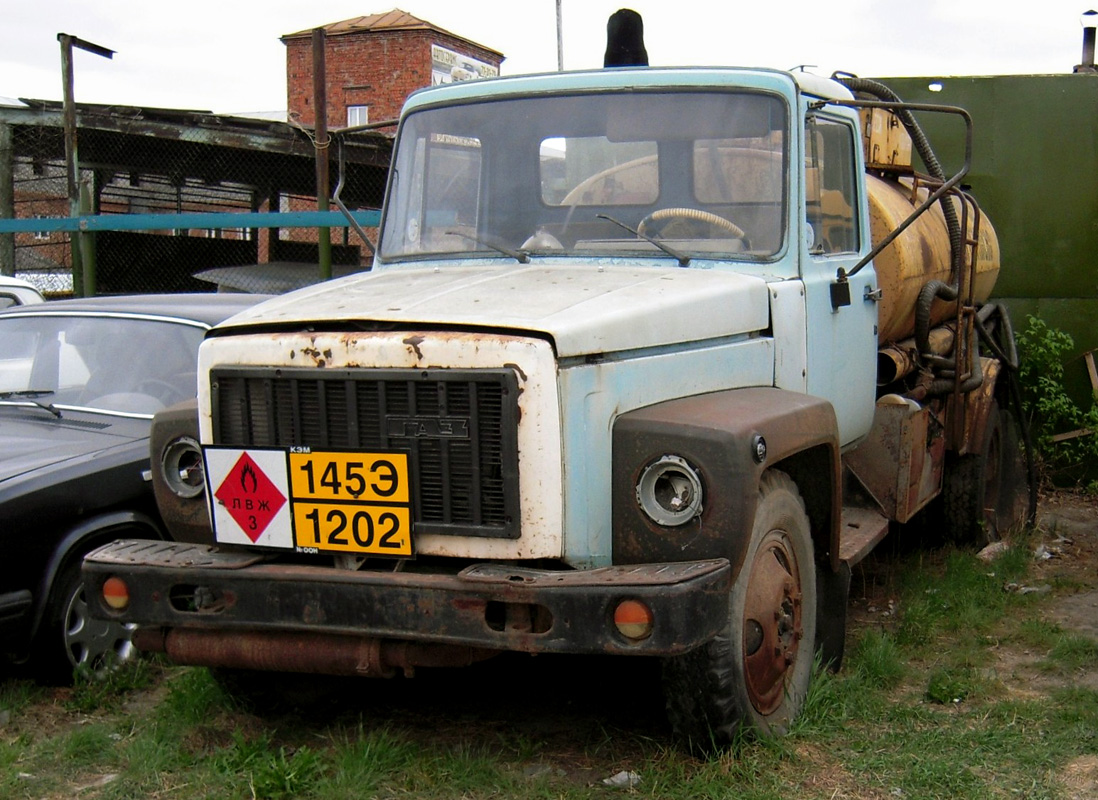 Тюменская область, № (72) Б/Н 0002 — ГАЗ-3307