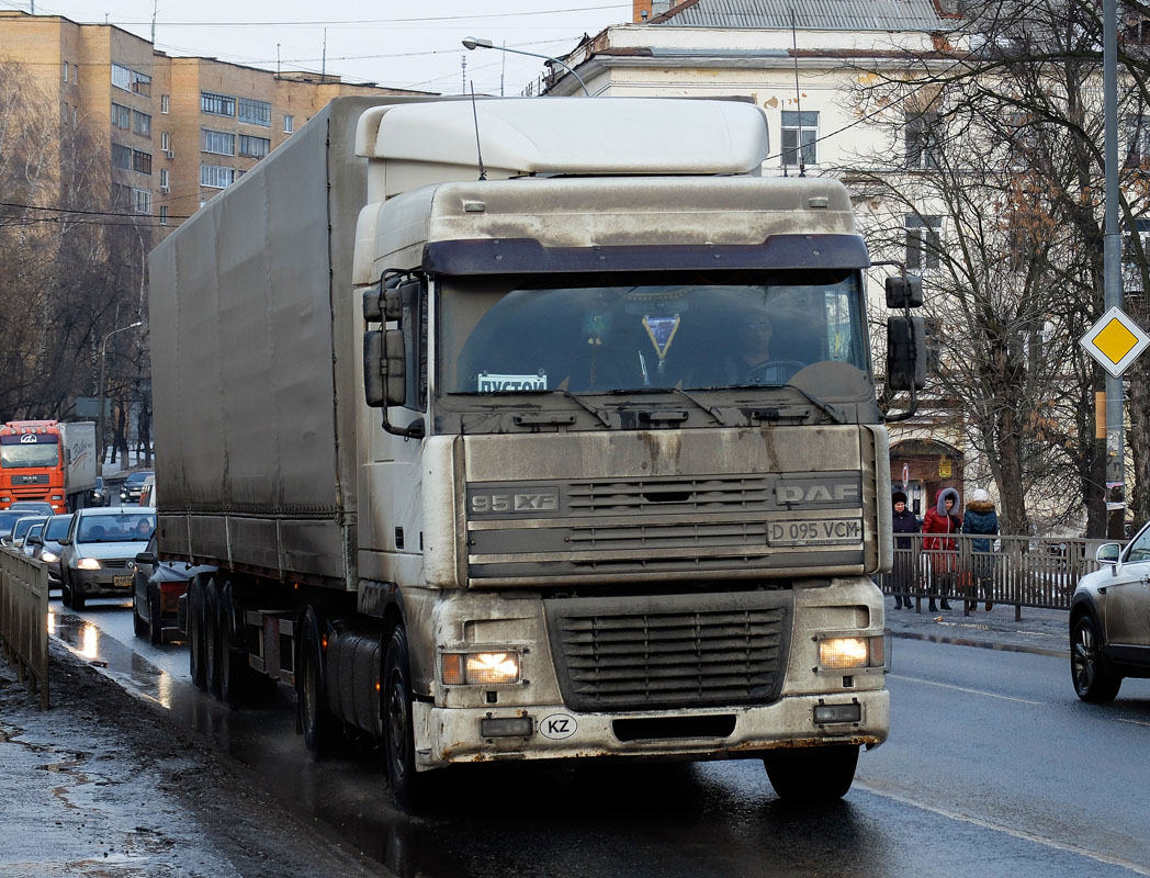 Актюбинская область, № D 095 VCM — DAF 95XF FT