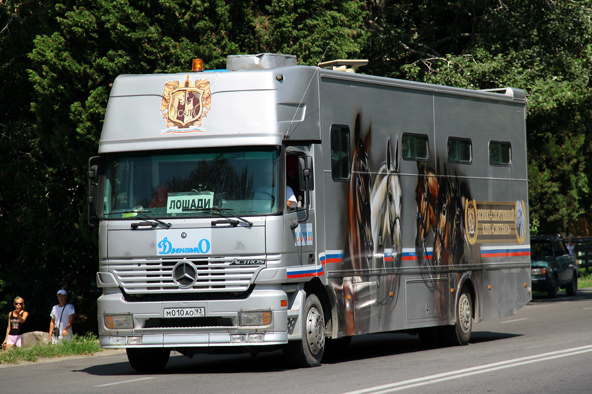 Краснодарский край, № М 010 АО 93 — Mercedes-Benz Actros ('1997)