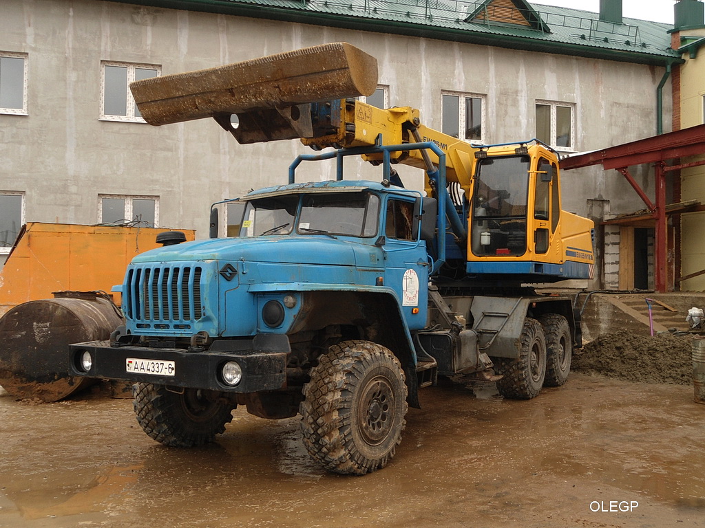 Могилёвская область, № АА 4337-6 — Урал-4320 / 5557 (общая модель)