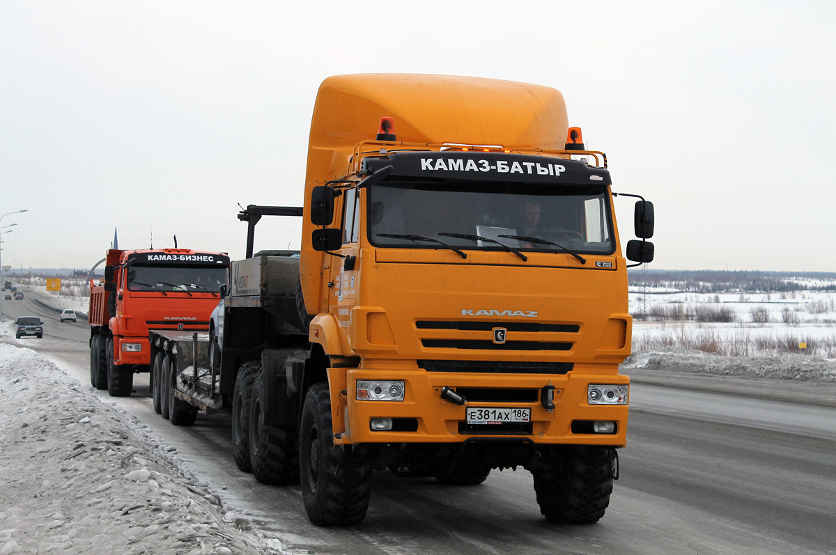 Ханты-Мансийский автоном.округ, № Е 381 АХ 186 — КамАЗ-65225-RG [65225G-R]