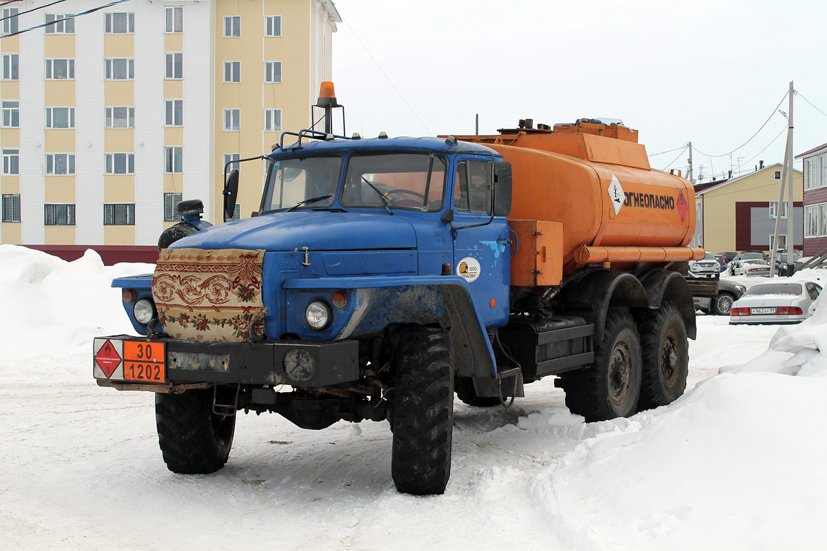 Ямало-Ненецкий автоном.округ, № (89) Б/Н 0009 — Урал-4320 / 5557 (общая модель)