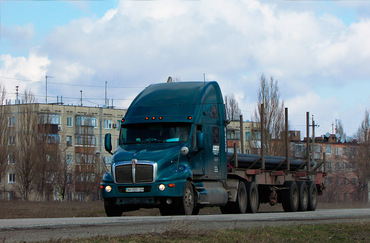 Донецкая область, № АН 9251 ЕН — Kenworth T2000