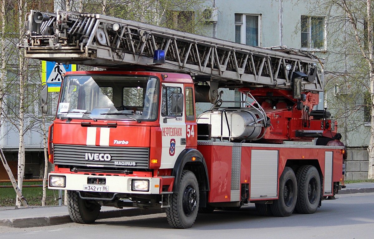 Ханты-Мансийский автоном.округ, № М 342 УТ 86 — IVECO (общая модель)