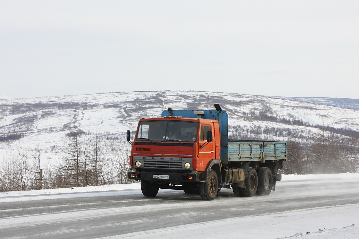 Магаданская область, № В 422 МН 49 — КамАЗ-5320