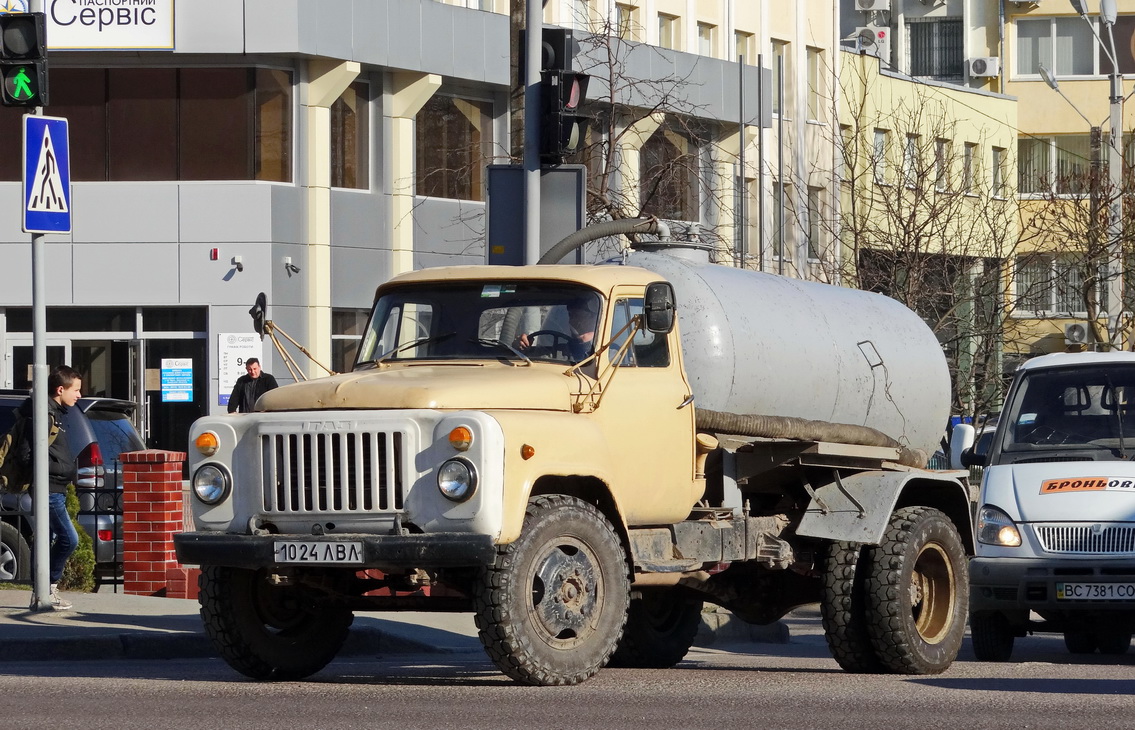 Львовская область, № 1024 ЛВЛ — ГАЗ-53-12