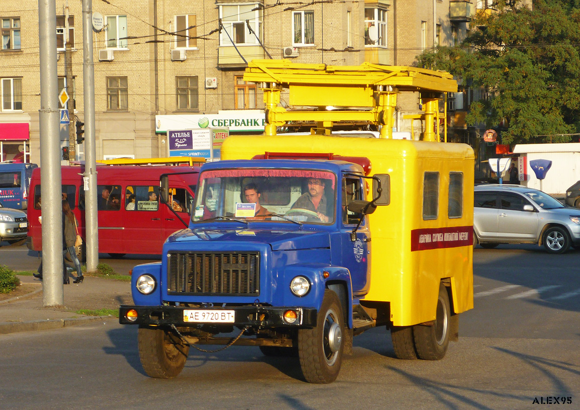 Днепропетровская область, № АЕ 9720 ВТ — ГАЗ-3307