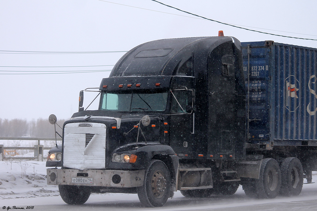 Саха (Якутия), № Е 080 ЕН 14 — Freightliner FLD 120