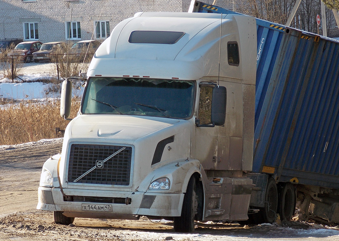 Ленинградская область, № Х 144 АМ 47 — Volvo VNL670