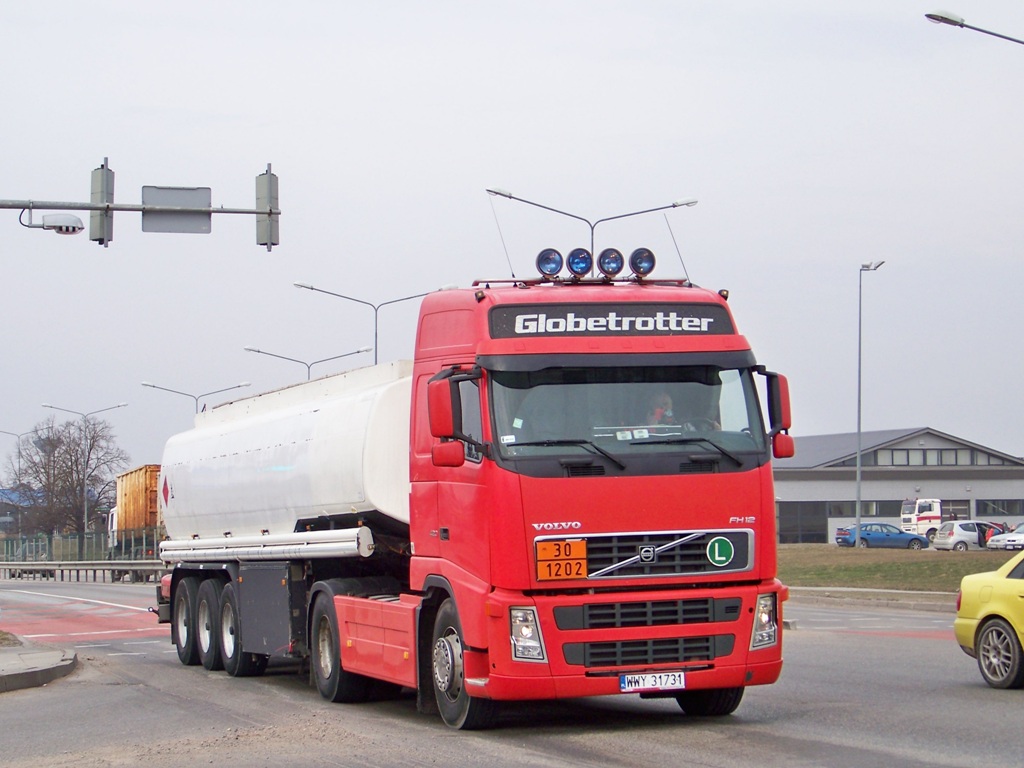 Польша, № WWY 31731 — Volvo ('2002) FH12.440