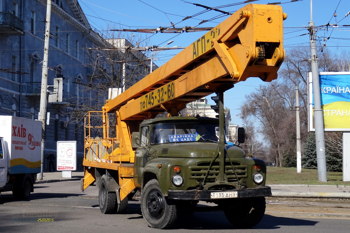 Днепропетровская область, № 3135 ДНУ — ЗИЛ-431412