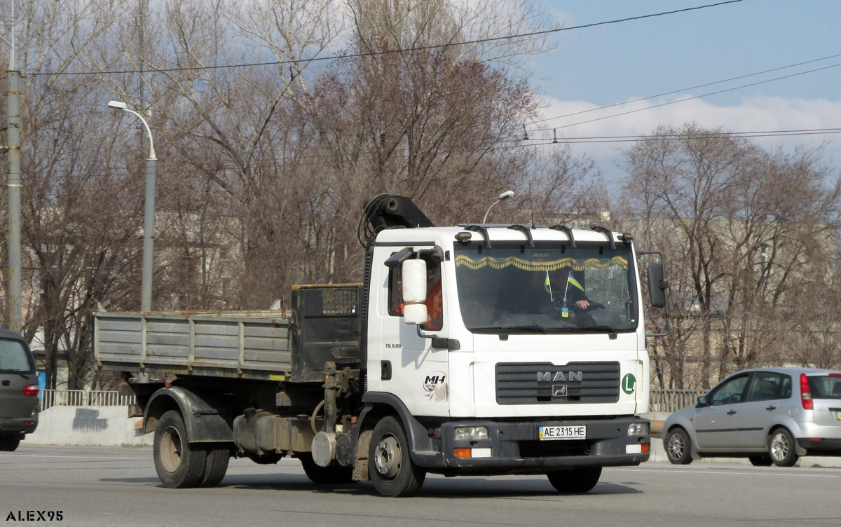 Днепропетровская область, № АЕ 2315 НЕ — MAN TGL 8.180