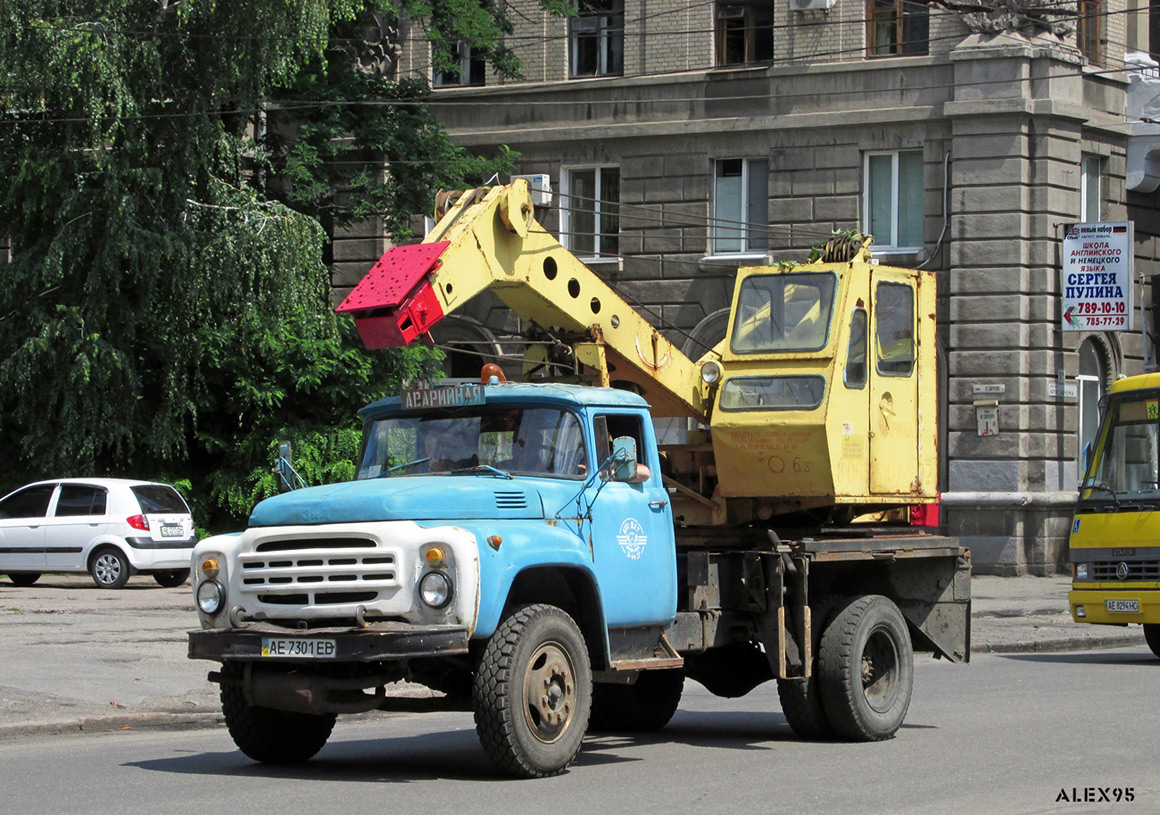 Днепропетровская область, № АЕ 7301 ЕВ — ЗИЛ-431412