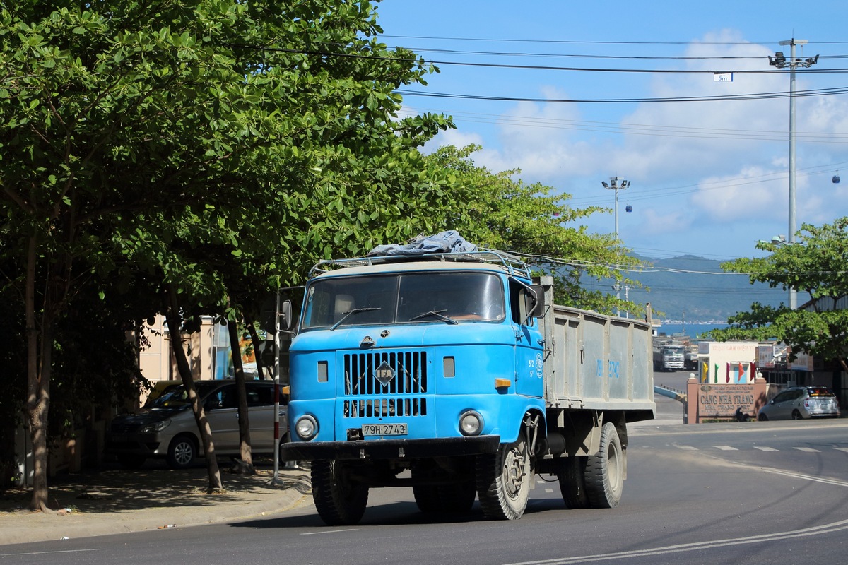 Вьетнам, № 79H-2743 — IFA W50L (общая модель)