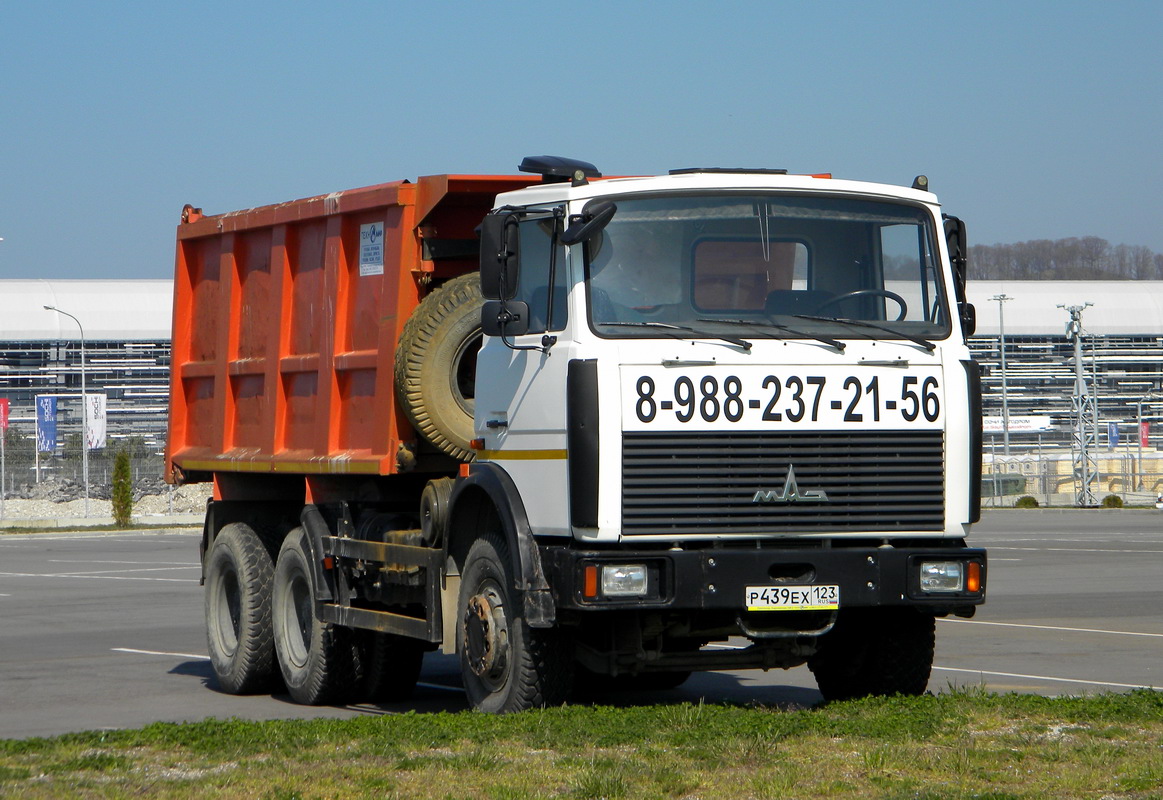 Краснодарский край, № Р 439 ЕХ 123 — МАЗ-5516 (общая модель)
