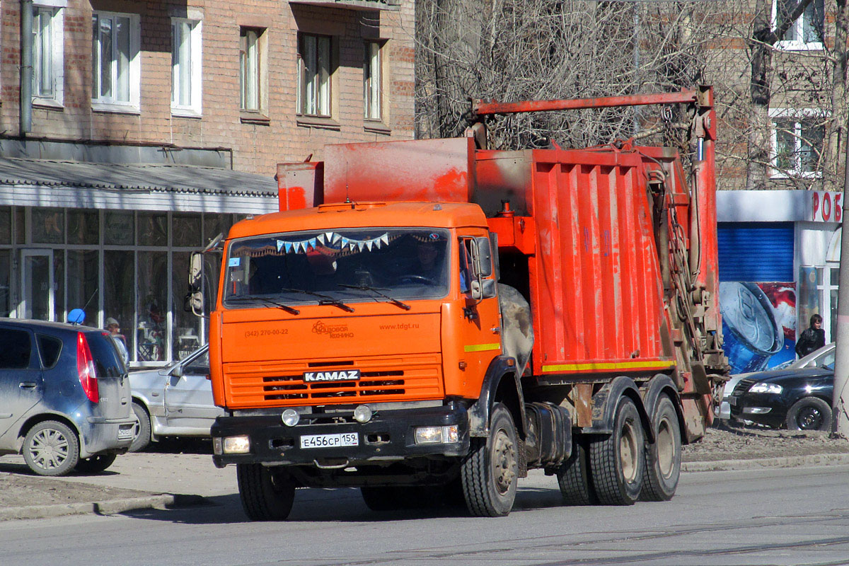 Пермский край, № Е 456 СР 159 — КамАЗ-65115-62