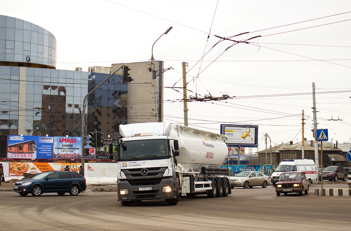 Рязанская область, № О 117 РТ 62 — Mercedes-Benz Axor 1835