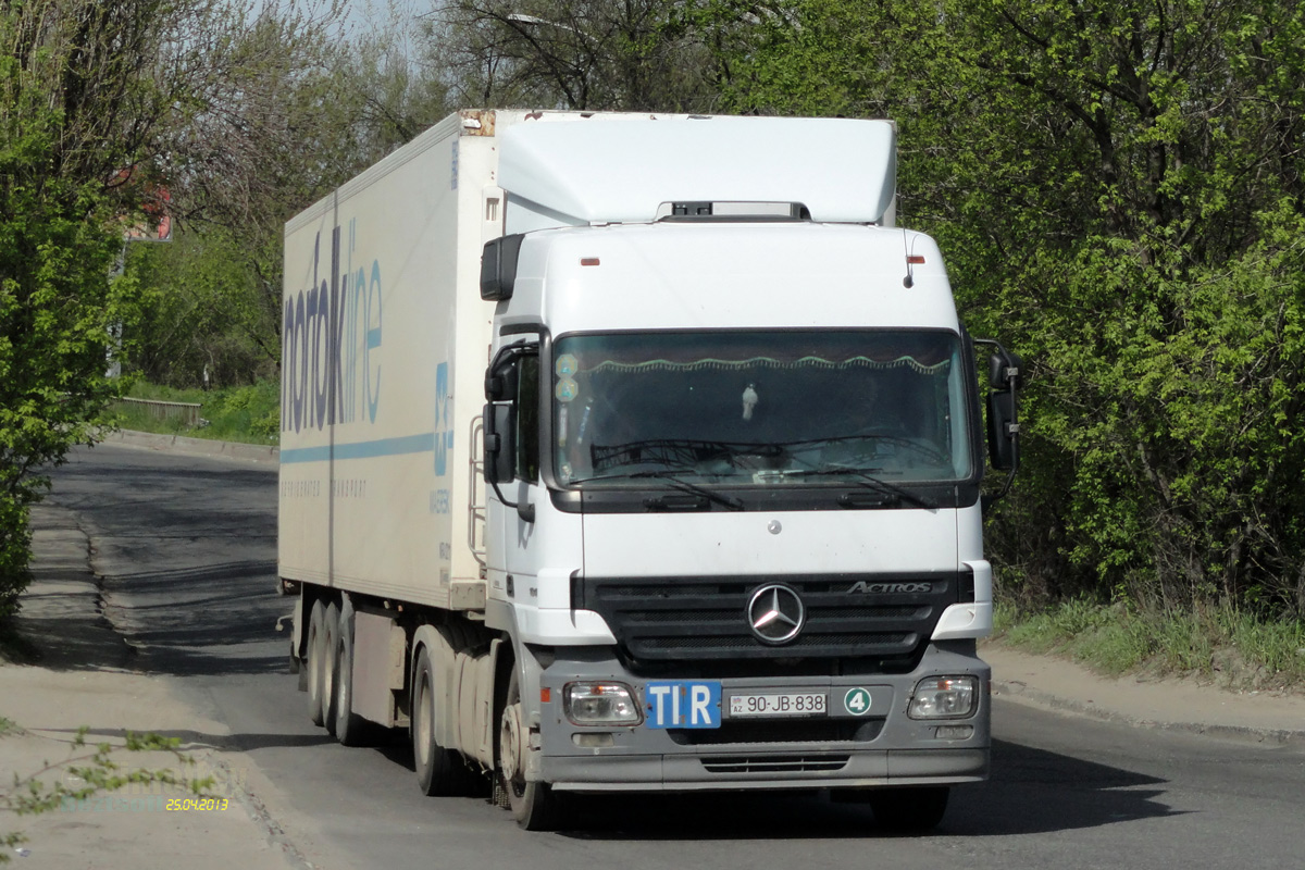 Азербайджан, № 90-JB-838 — Mercedes-Benz Actros ('2003)