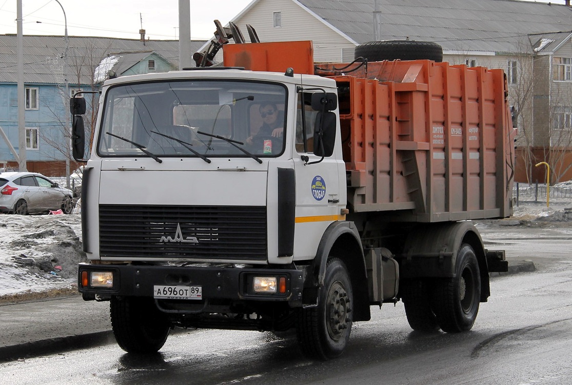 Ямало-Ненецкий автоном.округ, № А 696 ОТ 89 — МАЗ-5337A2