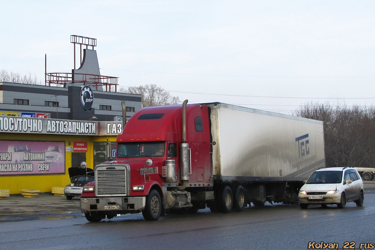 Томская область, № О 585 МН 70 — Freightliner FLD 132 Classic XL