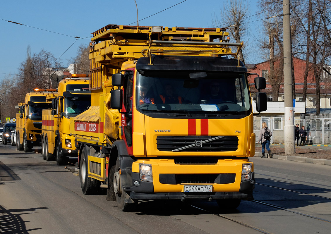 Москва, № 2215 — Volvo ('2006) FE