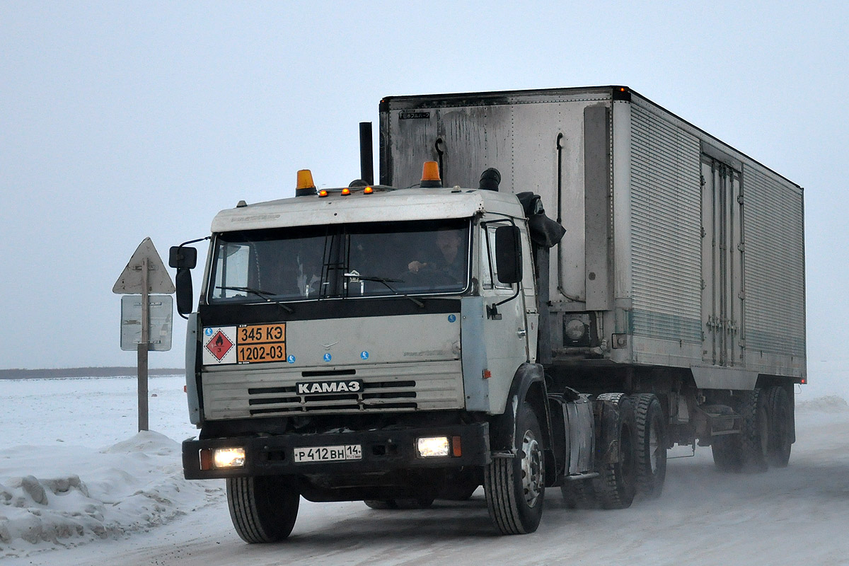 Саха (Якутия), № Р 412 ВН 14 — КамАЗ-54115 (общая модель)