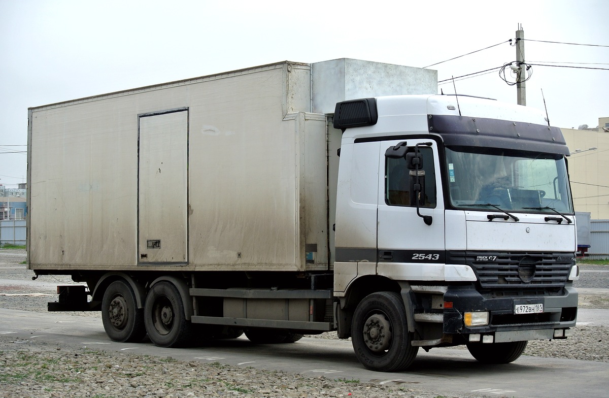 Ростовская область, № Е 972 ВН 161 — Mercedes-Benz Actros ('1997) 2543