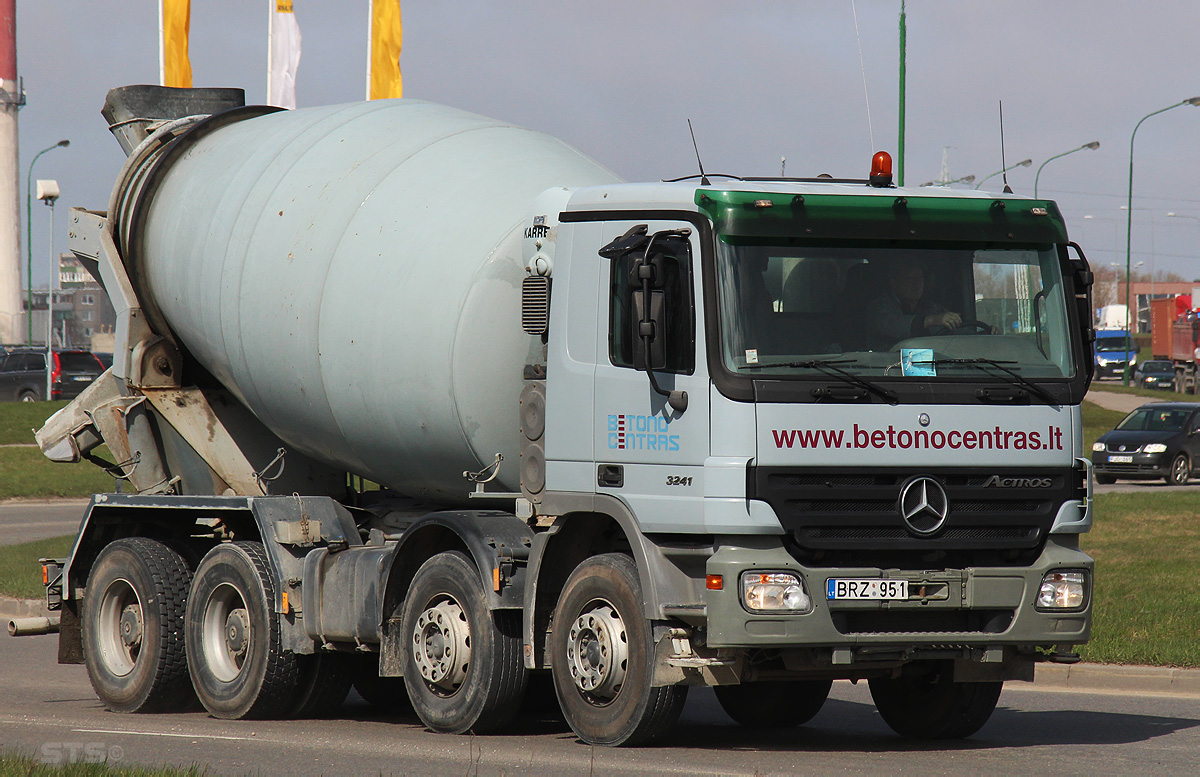 Литва, № BRZ 951 — Mercedes-Benz Actros ('2003) 3241