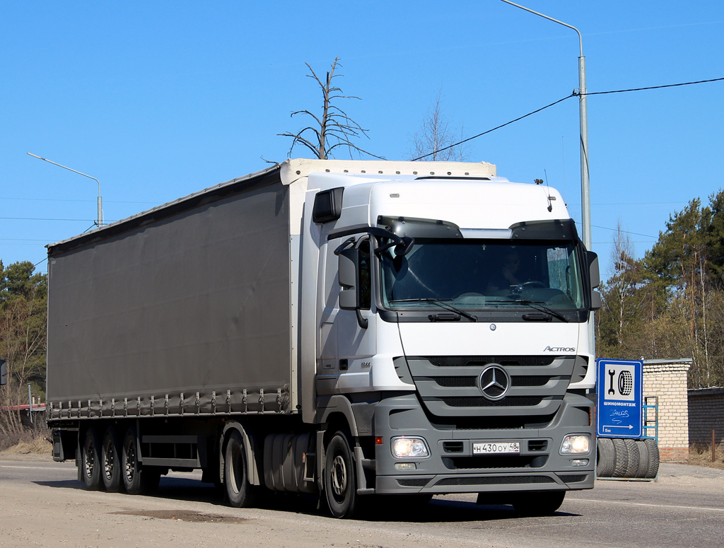 Липецкая область, № Н 430 ОУ 48 — Mercedes-Benz Actros ('2009) 1844