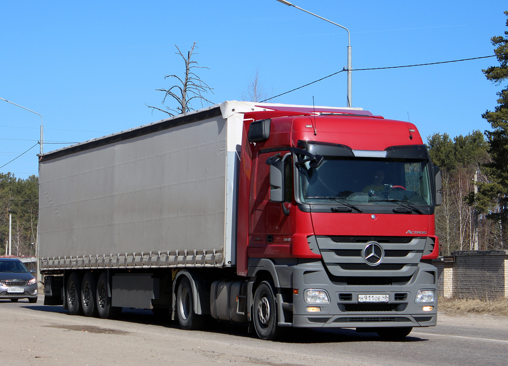 Липецкая область, № Н 911 ОЕ 48 — Mercedes-Benz Actros ('2009)