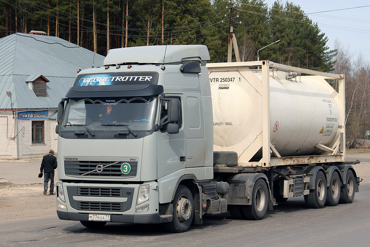 Тульская область, № М 774 ХА 71 — Volvo ('2008) FH.400