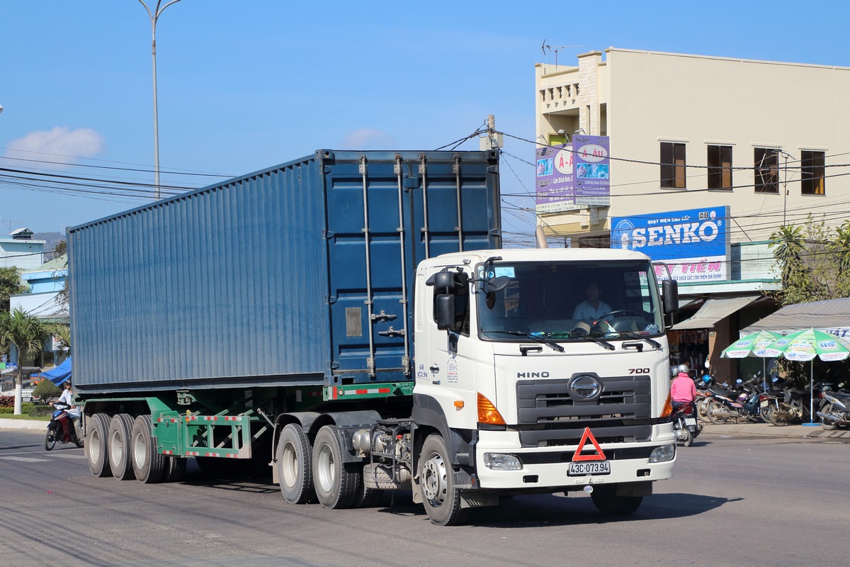 Вьетнам, № 43C-073.94 — Hino 700