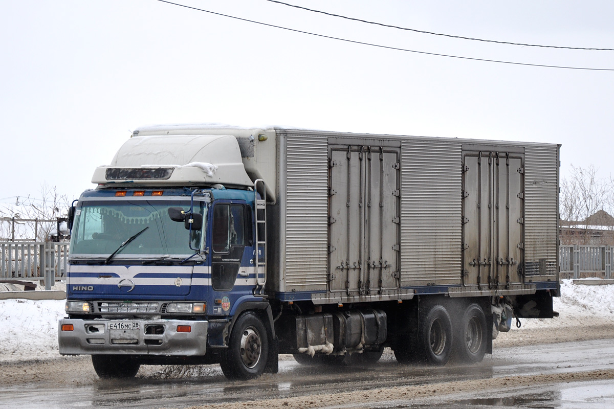 Амурская область, № Е 416 МС 28 — Hino Profia