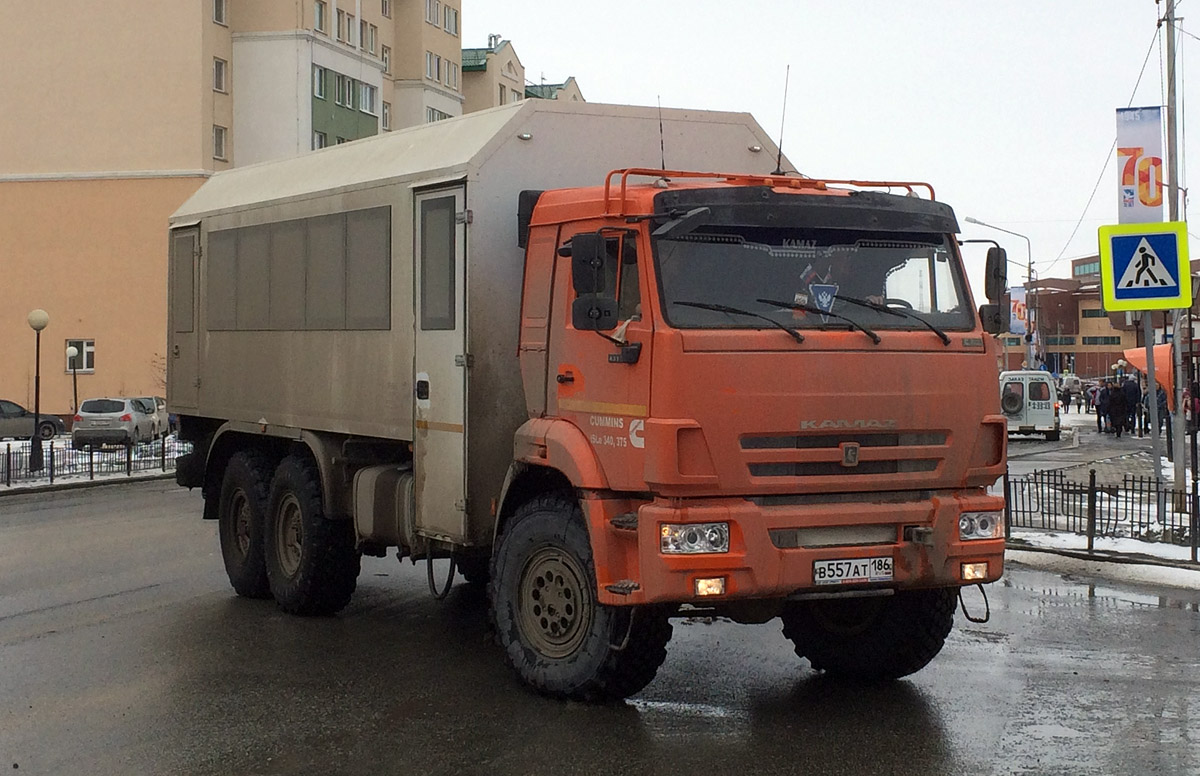 Ханты-Мансийский автоном.округ, № В 557 АТ 186 — КамАЗ-43118 [X8V]