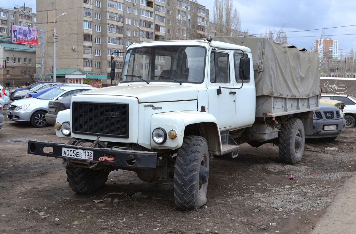 Башкортостан, № А 005 ЕЕ 102 — ГАЗ-33081 «Садко»