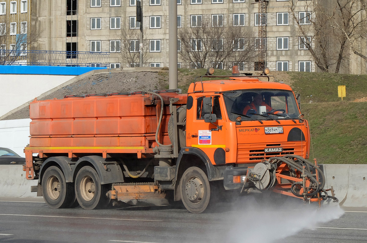 Москва, № Н 569 АМ 777 — КамАЗ-65115 (общая модель)