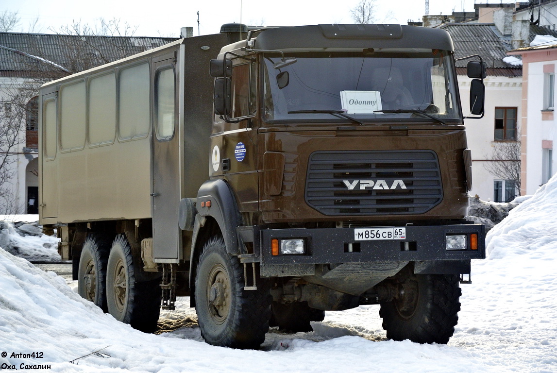 Сахалинская область, № М 856 СВ 65 — Урал-3255-79