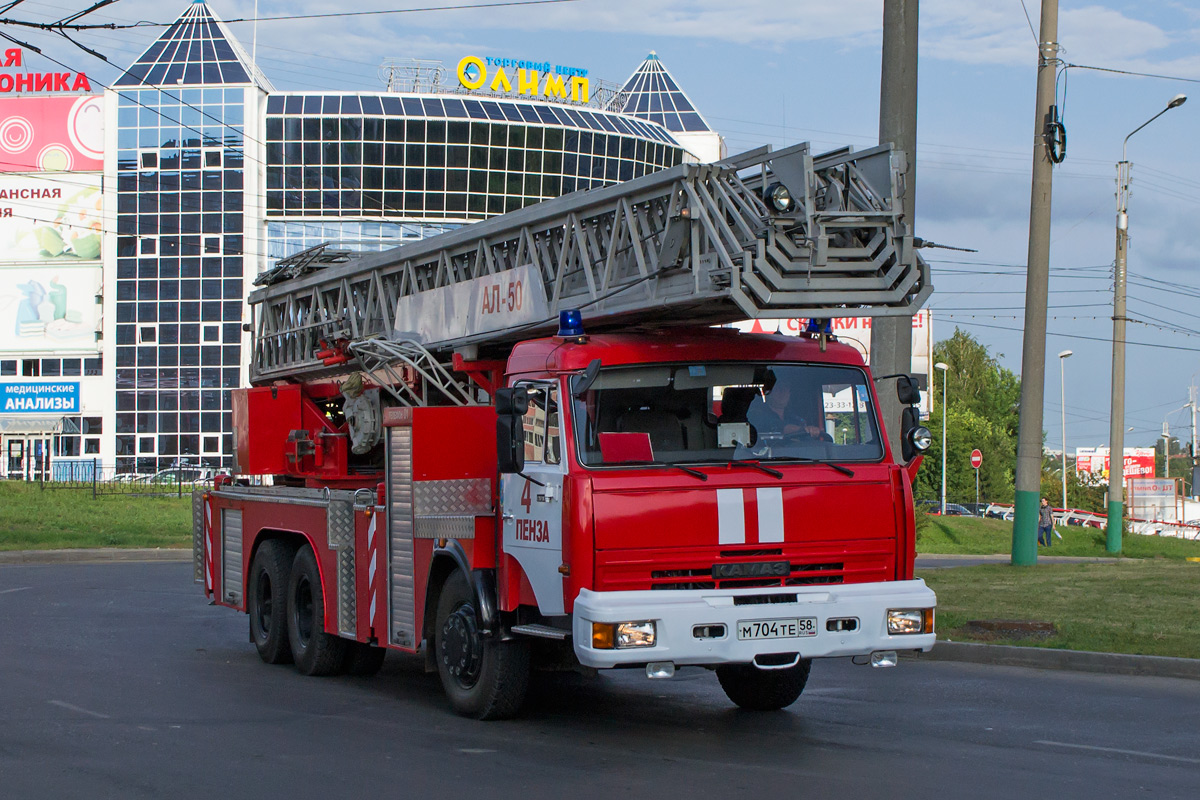 Пензенская область, № М 704 ТЕ 58 — КамАЗ-65115 (общая модель)