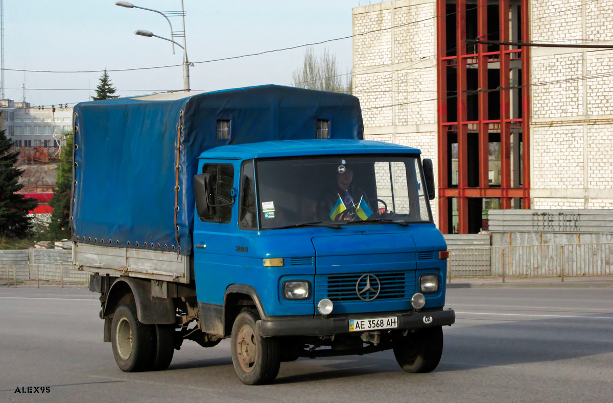 Днепропетровская область, № АЕ 3568 АН — Mercedes-Benz T2 ('1967)