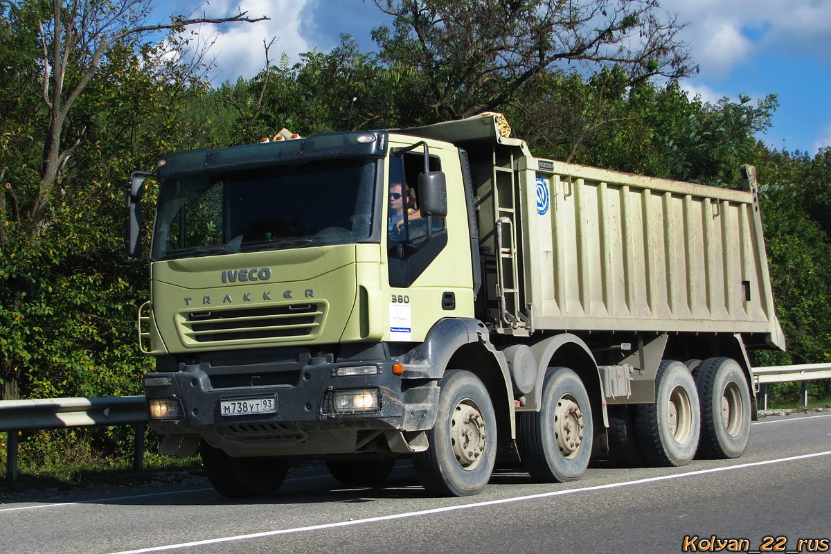 Краснодарский край, № М 738 УТ 93 — IVECO Trakker ('2004)