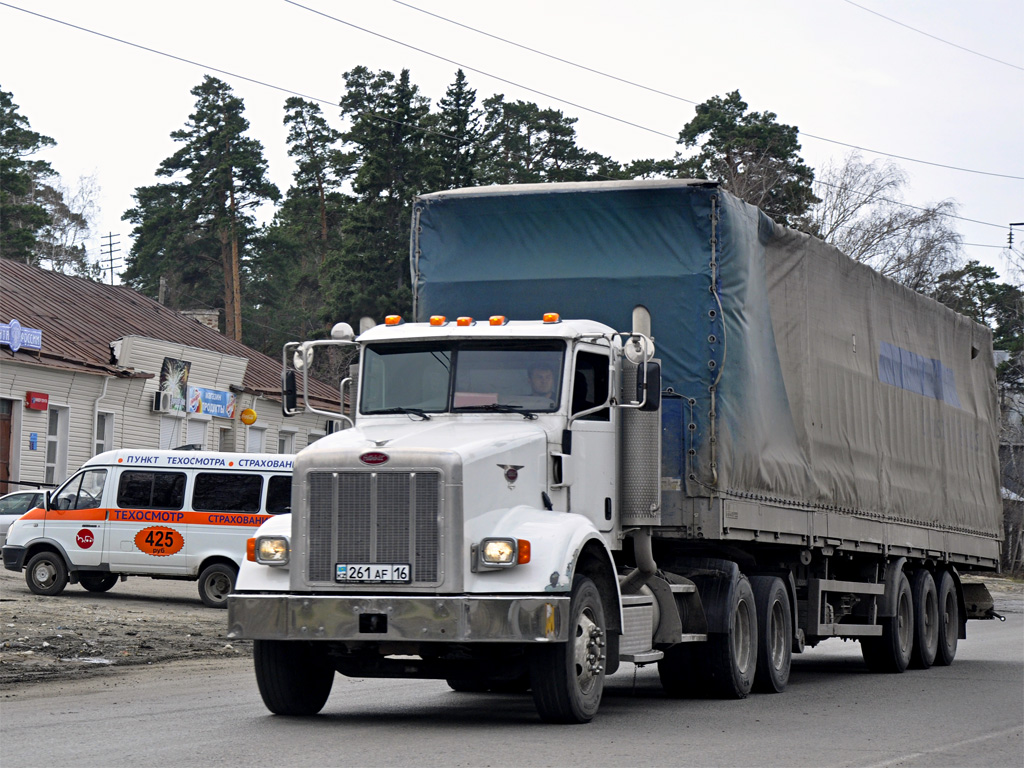 Восточно-Казахстанская область, № 261 AF 16 — Peterbilt 357