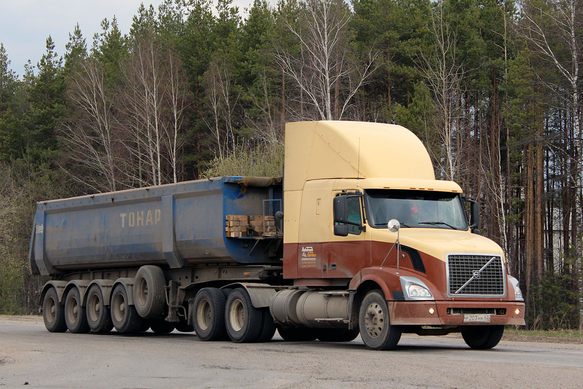 Рязанская область, № Р 203 НК 62 — Volvo VNL430