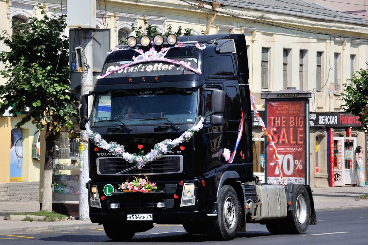 Тульская область, № Н 584 СН 71 — Volvo ('2002) FH12.460