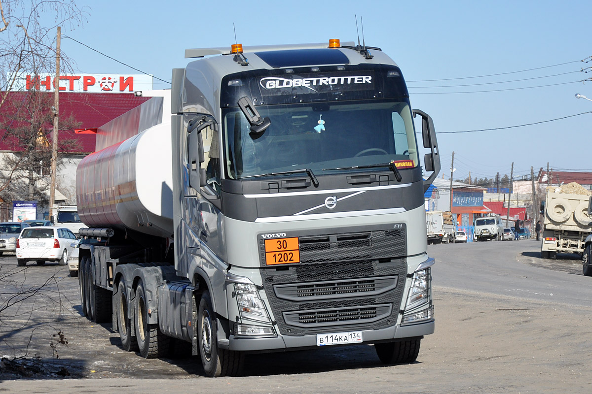 Саха (Якутия), № В 114 КА 134 — Volvo ('2012) FH.500 [X9P]