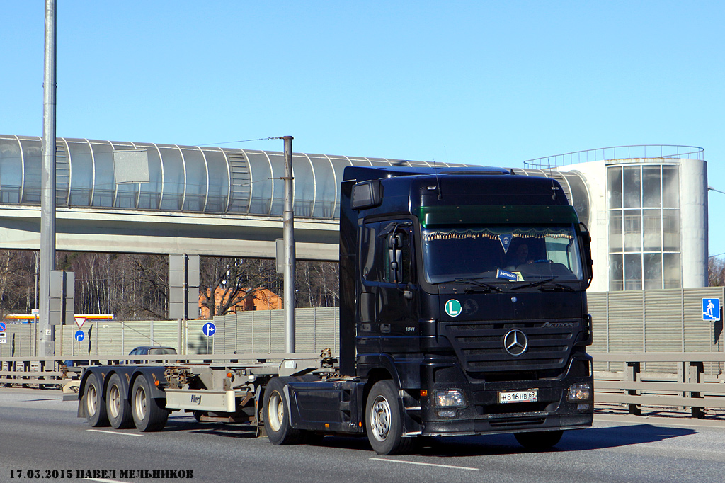 Тверская область, № Н 816 НВ 69 — Mercedes-Benz Actros ('2003) 1841