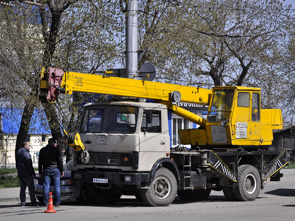 Алтайский край, № Р 944 РЕ 22 — МАЗ-5337 [533700]