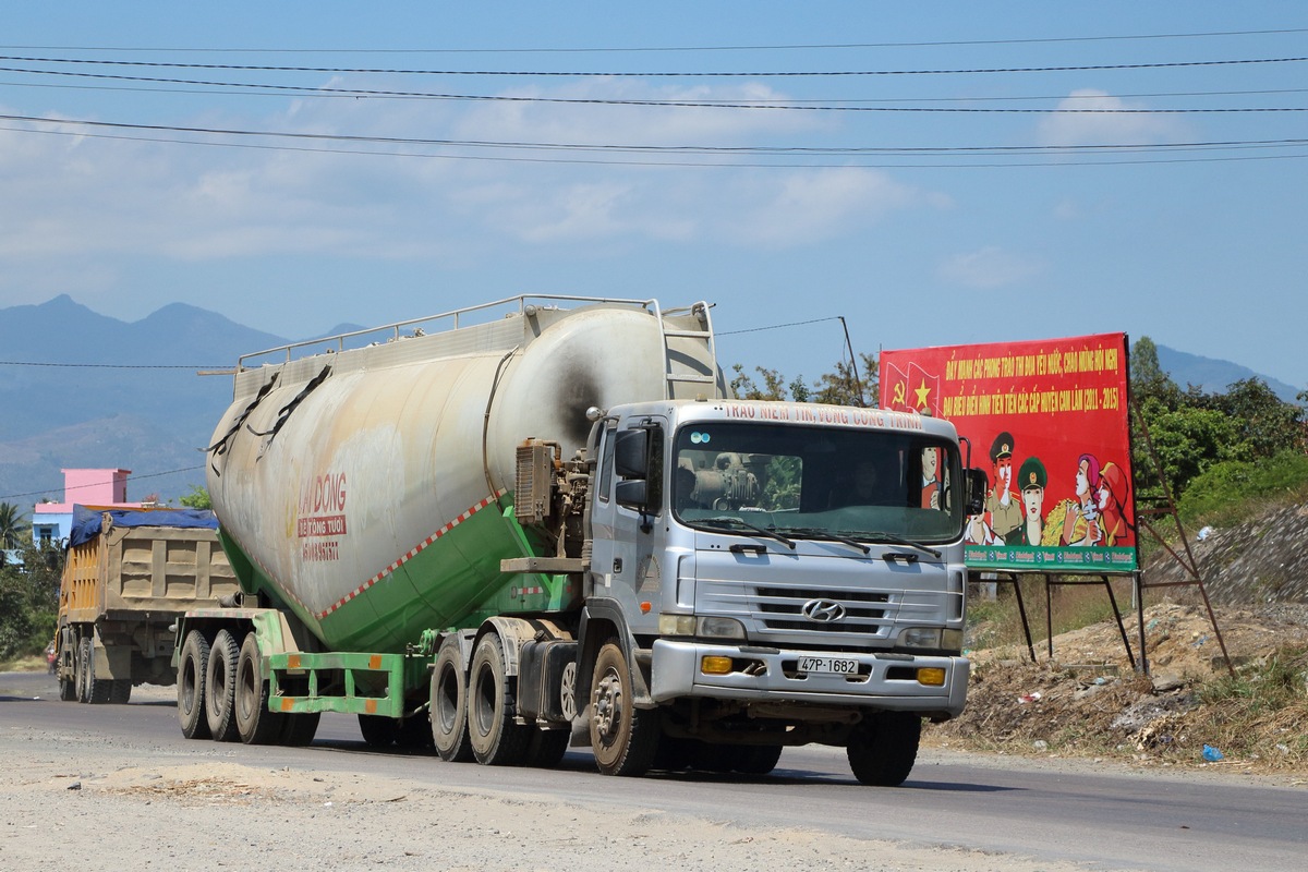 Вьетнам, № 47P-1682 — Hyundai Super Truck (общая модель)