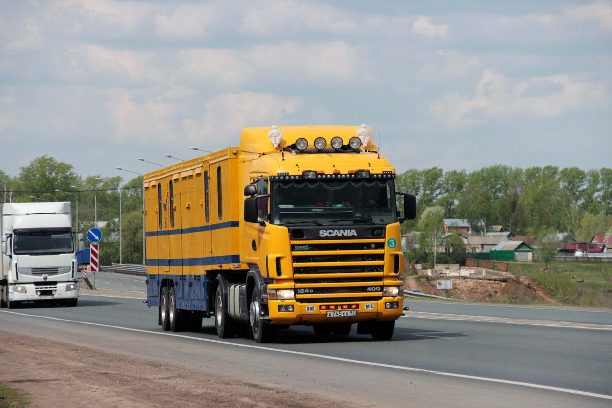 Москва, № А 745 ХХ 97 — Scania ('1996) R124G