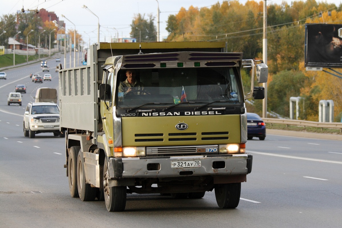 Томская область, № Р 321 АУ 70 — Nissan Diesel Big Thumb