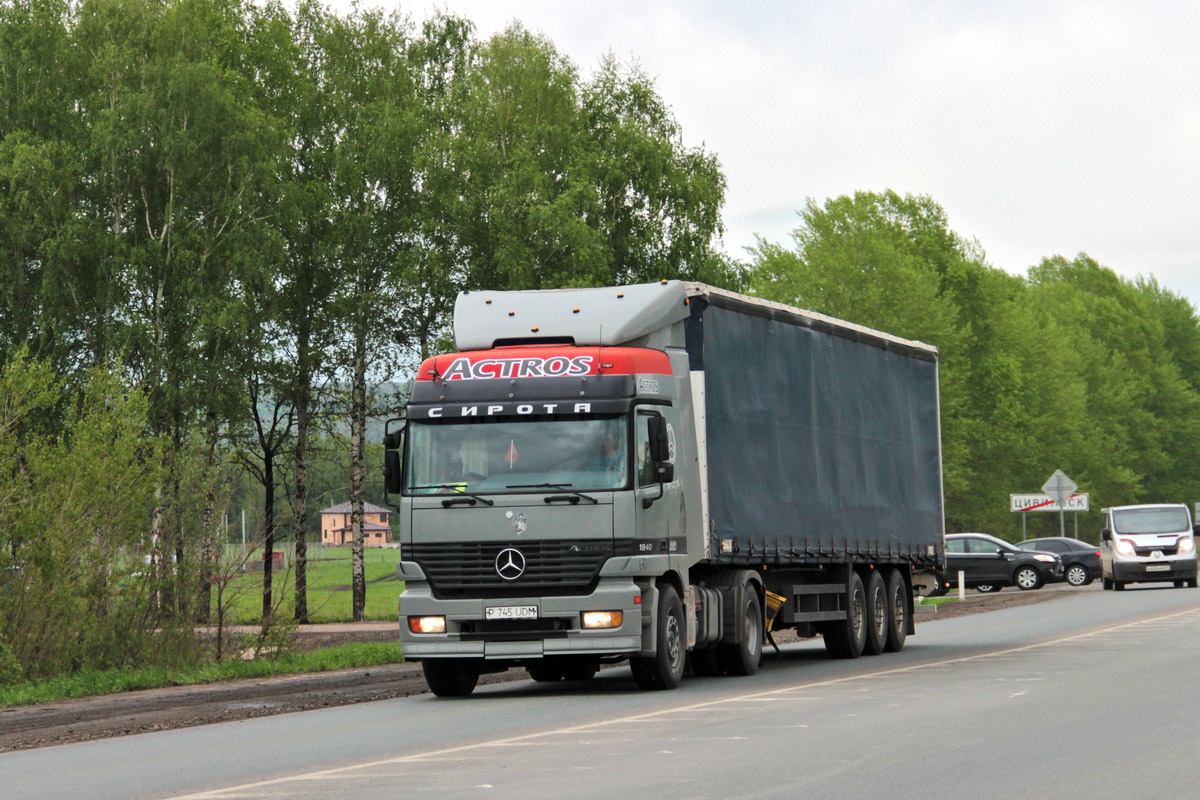 Костанайская область, № P 745 UDM — Mercedes-Benz Actros ('1997) 1840